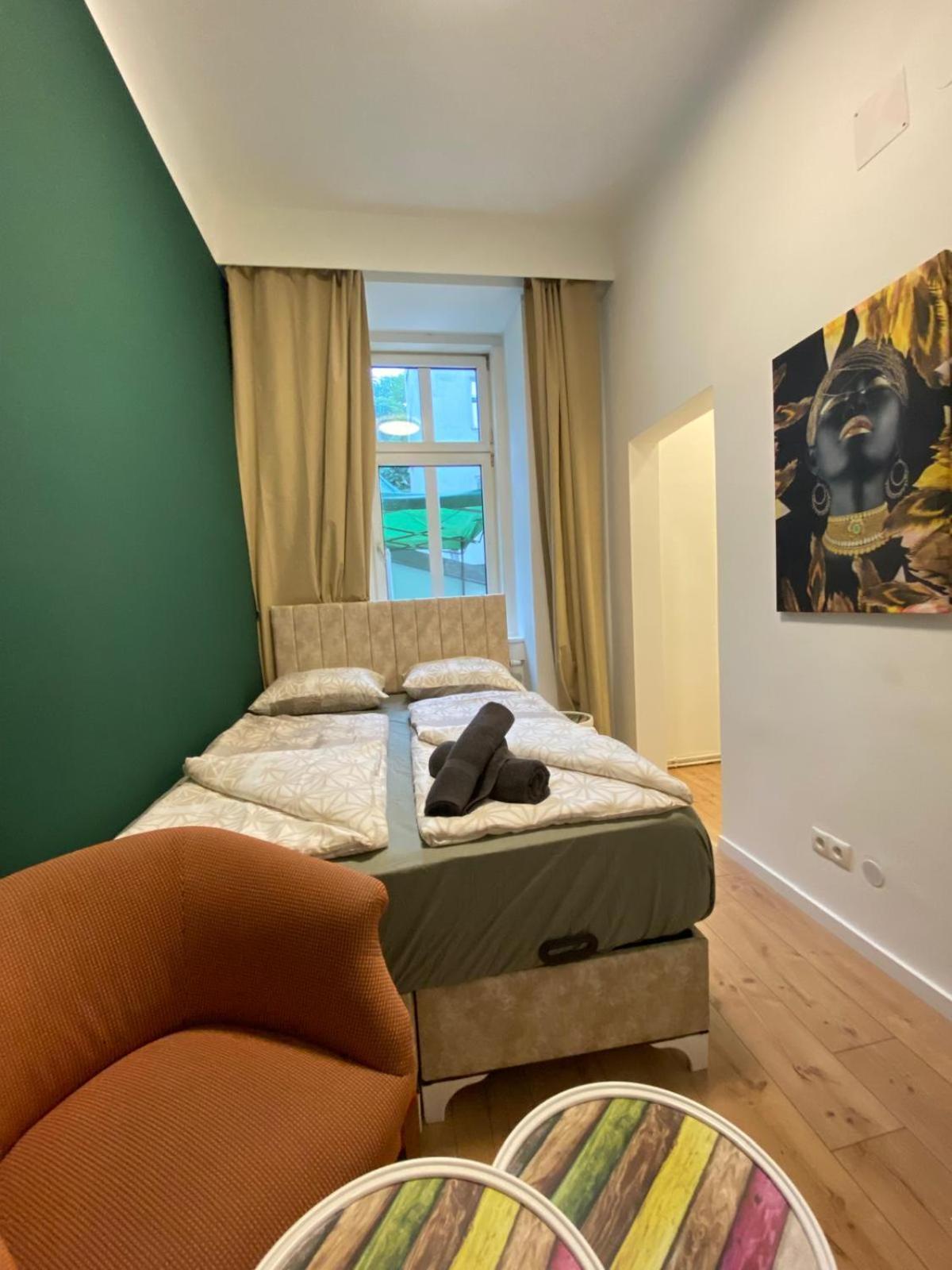 8 Fully Equipped Studio Shared Apt W Terrace Margareten Вена Экстерьер фото