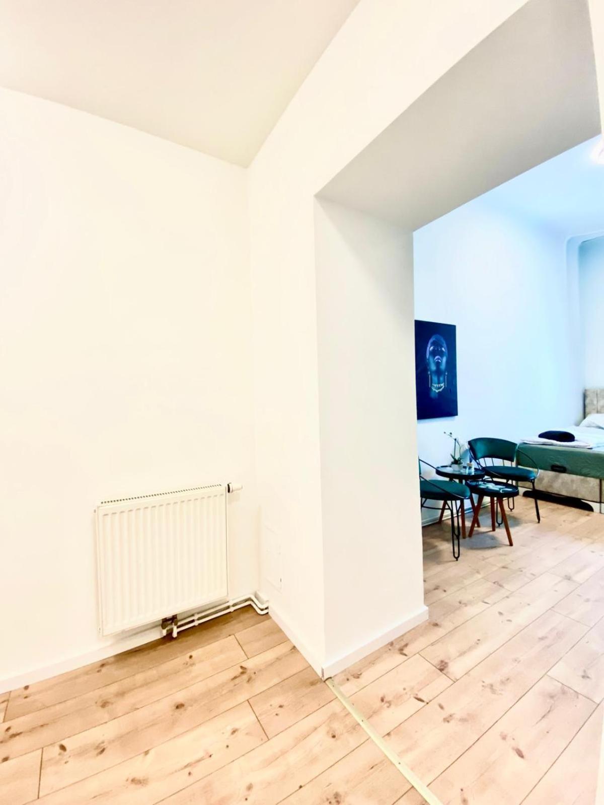 8 Fully Equipped Studio Shared Apt W Terrace Margareten Вена Экстерьер фото
